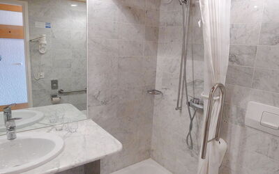 Accommodatie:&nbsp;Le Bristol B36 783.21