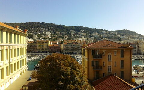 Nice Port