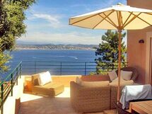 Saint Hubert, Theoule Sur Mer