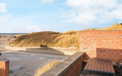 Henne Strand