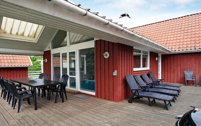 Pøt Strandby