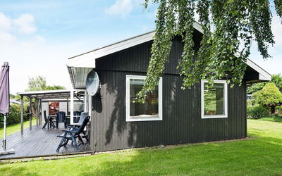 Pøt Strandby