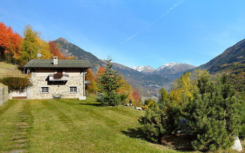 Chalet Anna: Bergachtig Landvormen, Berg, Natuurlijk Landschap, Natuur, Eigendom, Bergdorp, Bergketen, Wildernis, Alpen, Hoogland