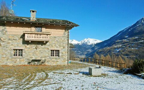 Chalet Anna: Sneeuw, Berg, Bergachtig Landvormen, Winter, Bergketen, Eigendom, Lucht, Alpen, Hoogland, Boom