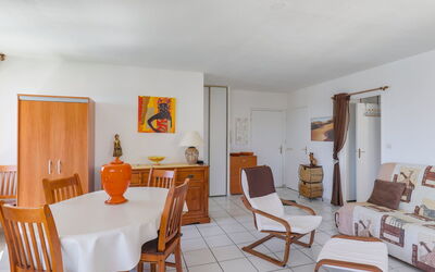 Accommodatie:&nbsp;Bleu Marine 505.5