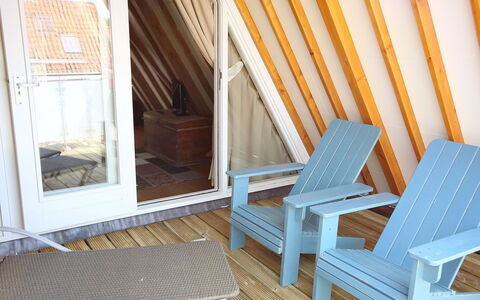 Voc-Huys: Kamer, Eigendom, Meubilair, Huis, Verdieping, Gebouw, Onroerend Goed, Interieur Ontwerp, Stoel, Hout