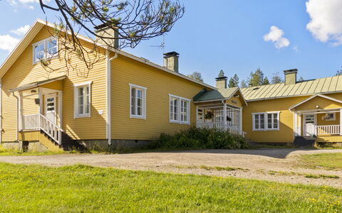 Kinttaanpirtti: Verblijf, Huis, Huis, Garden Gebouwen, Siding, Blokhut, Boerderij, Landgoed, Schuur, Werf