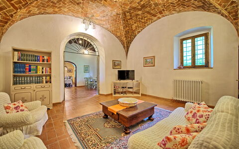 Villa Campogialli: Kamer, Eigendom, Woonkamer, Interieur Ontwerp, Gebouw, Meubilair, Architectuur, Onroerend Goed, Huis, Plafond