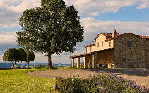 Villa Agazzi: Eigendom, Huis, Huis, Lucht, Boom, Landgoed, Gebouw, Landelijk Gebied, Boerderij, Onroerend Goed