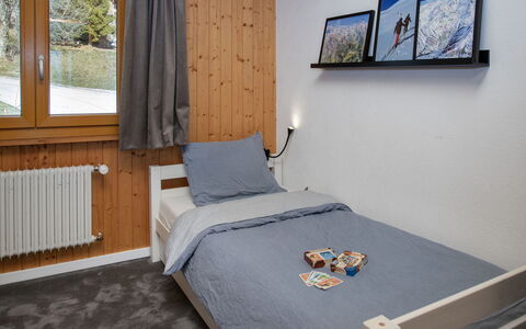 Plein Soleil B 19: Meubilair, Hout, Slaapkamer, Interieur Ontwerp, Bed, Flooring, Kamer, Verdieping, Plafond, Verlichting