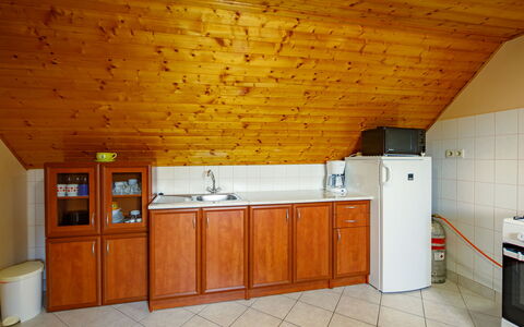 Swing: Countertop, Cabinetry, Gebouw, Keuken, Toestel Van De Keuken, Hout, Gootsteen, Huis, Wastafel, Interieur Ontwerp