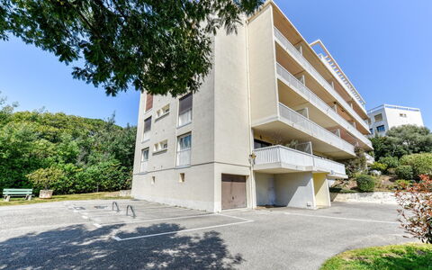 Cavalaire 158: Eigendom, Architectuur, Woongebied, Huis, Gebouw, Onroerend Goed, Facade, Appartement, Huis, Condominium