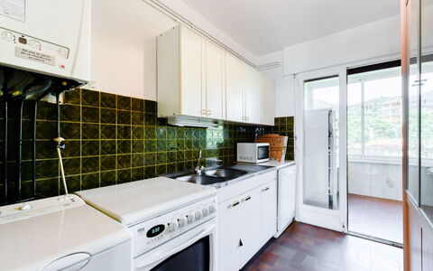 Cavalaire 158: Eigendom, Kamer, Keuken, Cabinetry, Countertop, Gebouw, Meubilair, Onroerend Goed, Interieur Ontwerp, Huis