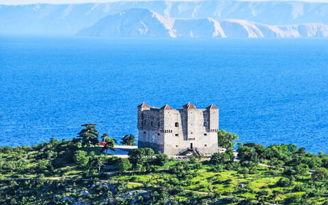 Vršak: Kust En Oceanic Landvormen, Kust, Meer, Zee, Headland, Voorgebergte, Baai, Loch, Geluid, Kaap