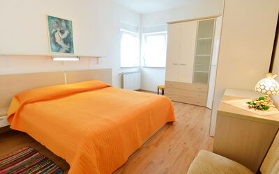 Accommodatie:&nbsp;Tihomir 100.1
