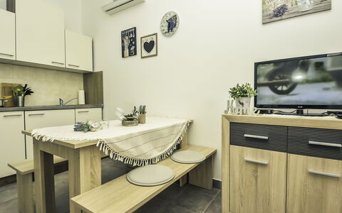 Accommodatie:&nbsp;Snježana 103.2