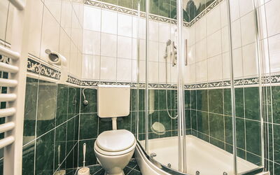 Accommodatie:&nbsp;Škroćo 100.2