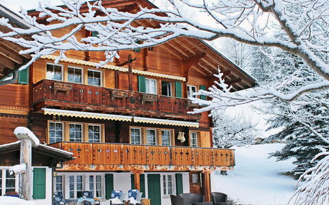 Chalet Jrene: Gebouw, Lucht, Sneeuw, Venster, Boom, Wereld, Takje, Huis, Woongebied, Freezing