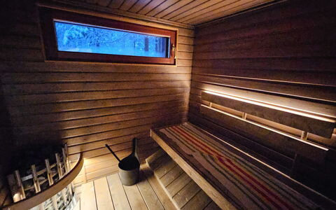 Rovarakka 1 B: Hout, Siding, Verblijf, Huis, Huis, Plank, Garden Gebouwen, Blokhut, Hardwood, Veranda