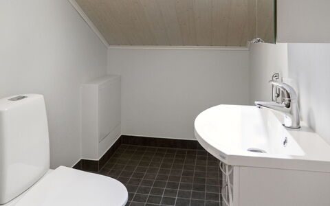 4 Seasons a 2: Verblijf, Huis, Huis, Garden Gebouwen, Siding, Blokhut, Boerderij, Landgoed, Schuur, Werf