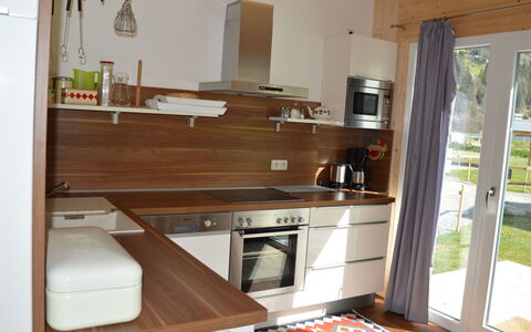 Murau 202: Fabriek, Water, Eigendom, Meubilair, Gebouw, Tafel, Venster, Azure, Stoel, Interieur Ontwerp