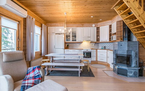 Rukassos a: Appartement, Woongebied, Condominium, Stedelijk Ontwerp, Balkon, Gemengd Gebruik, Toevlucht, Landgoed, Hotel, Schaduw