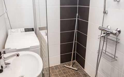 Katajarinne B: Appartement, Woongebied, Condominium, Stedelijk Ontwerp, Balkon, Gemengd Gebruik, Toevlucht, Landgoed, Hotel, Schaduw