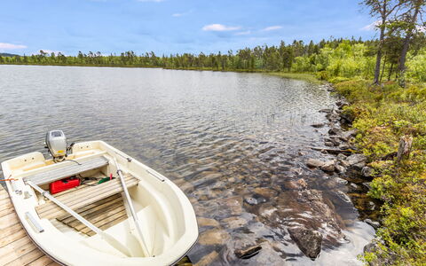 Villa Goskanjavri: Boot, Water, Watercraft, Boten En Varen - Materialen En Benodigdheden, Waterloop, Wolk, Meer, Bank, Recreatie