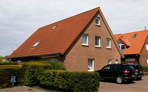 Storchennest: Wiel, Fabriek, Auto, Gebouw, Lucht, Venster, Voertuig, Huis