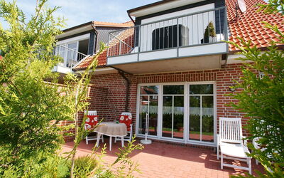Norddeich 803: Fabriek, Lucht, Meubilair, Gebouw, Eigendom, Venster, Stoel, Huis, Hout, Verblijf