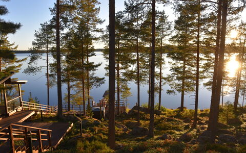 Villa Miestamo: Natuurlijk Landschap, Bank, Wildernis, Woud, Landschap, Meer, Kust En Oceanic Landvormen, Lariks, Kust