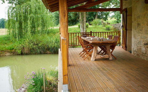 Moulin de Rabine: Eigendom, Natuurlijk Landschap, Boom, Kamer, Hout, Huis, Dek, Onroerend Goed, Veranda, Gebouw
