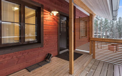 Sointuilevi 2 D 13: Hout, Plafond, Hardwood, Beits, Siding, Plank, Houten Vloer, Timmerhout, Blokhut, Multiplex