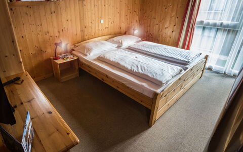 Accommodatie:&nbsp;Superior#817 Bis 5 P und Gallerie 160.34