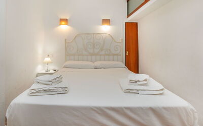 Accommodatie:&nbsp;Vermell 230.8