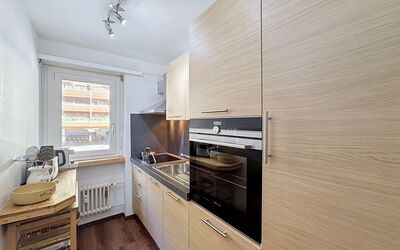 Viktoria a