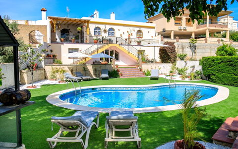 Paraje Los Cabreras: Zwembad, Toevlucht, Hacienda, Buitenmeubels, Landgoed, Vrije Tijd, Villa, Tuin, Binnenplaats, Patio