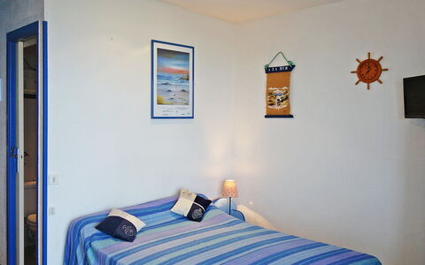 Quiberon 225: Eigendom, Meubilair, Blauw, Gebouw, Azure, Comfort, Interieur Ontwerp, Textiel, Hout, Verf