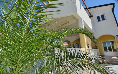 Starigrad-Paklenica 402 - Zadar, Zadar, Kroatië - Ante 402.3