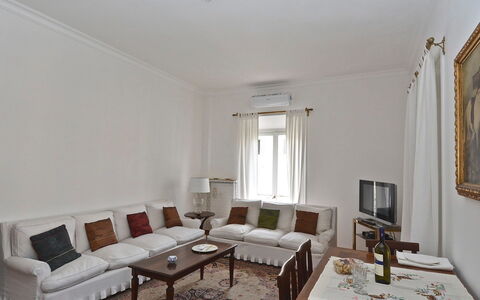 Vatican Family 4br Apartment