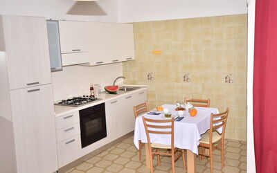 Accommodatie:&nbsp;Green Marine, Palme, Ismare 320.11