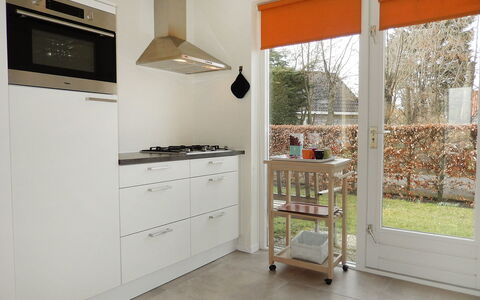 Noordwijk 450: Eigendom, Cabinetry, Gebouw, Stellingen, Interieur Ontwerp, Hout, Huis, Venster, Verdieping, Huishoudapparatuur