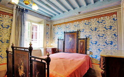 Il Gualdo: Kamer, Meubilair, Eigendom, Slaapkamer, Bed, Interieur Ontwerp, Gebouw, Plafond, Bed Frame, Laken