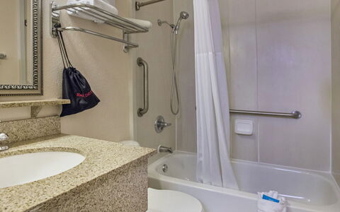 Accommodatie:&nbsp;Sailport Water Suites 100.10