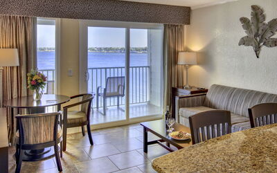 Accommodatie:&nbsp;Sailport Water Suites 100.10