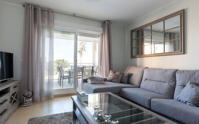 Marina Park 766.1: Eigendom, Kamer, Meubilair, Woonkamer, Interieur Ontwerp, Gebouw, Koffietafel, Verdieping, Tafel, Onroerend Goed